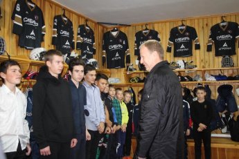 Визит губернатора в спортшколу